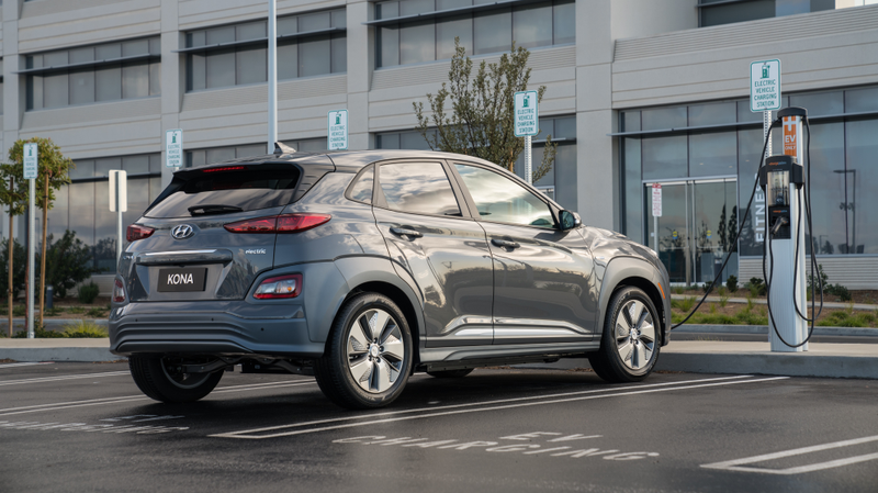 Illustration for article titled The Hyundai Kona EV Starts Under $30,000 With Tax Credits, but Won't Be Sold Everywhere